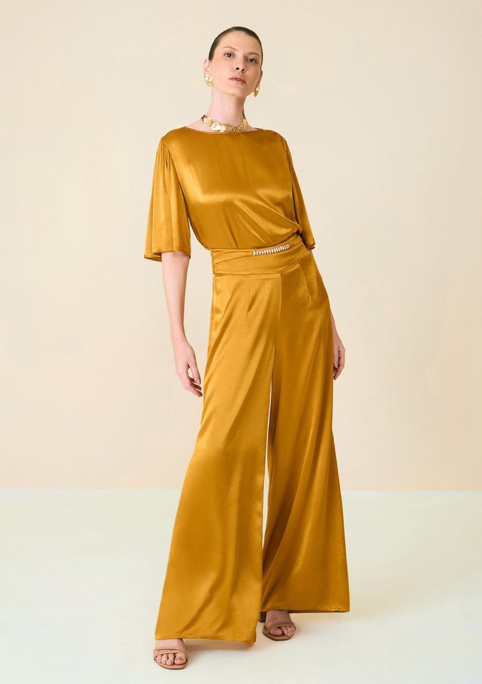 Calça Maria Valentina Pantalona Cós Alto Com Metal