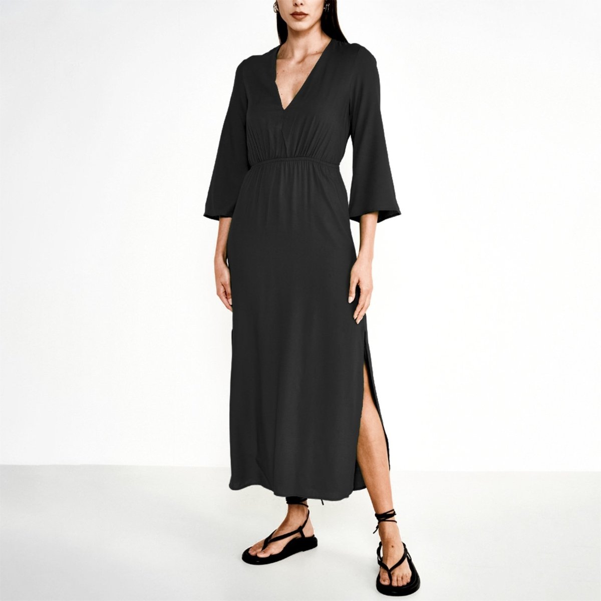 Imagem principal Vestido Midi Colcci Recorte Fenda Ou25 Feminino preto Colcci preto