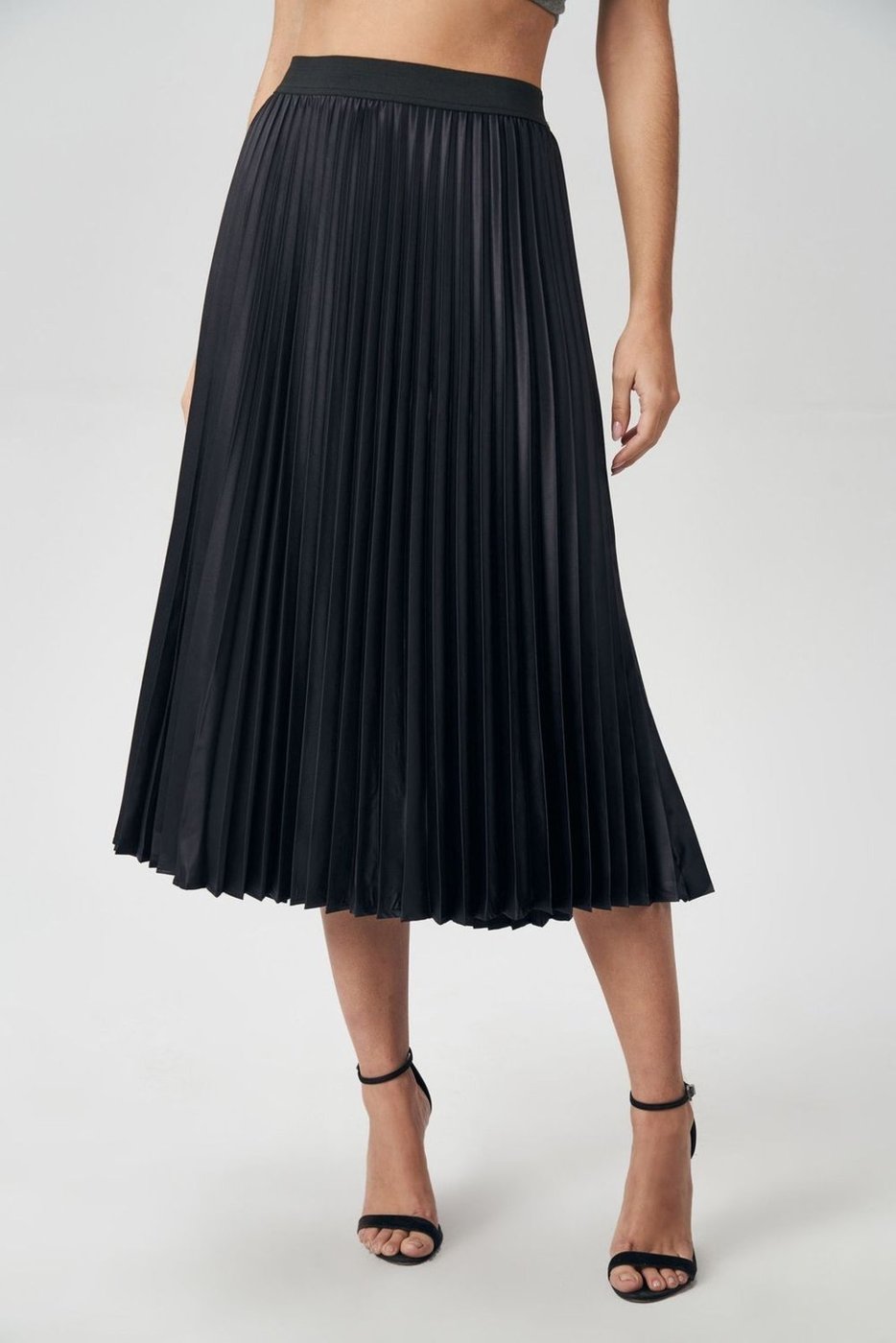 Saia Plissada Midi Acetinada Feminina Acostamento