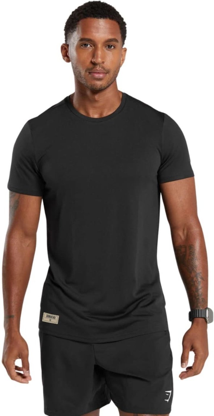 Camiseta Masculina Slim Fit Estilo Moderno Preta
