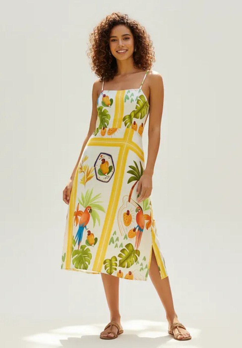 Imagem principal Vestido CabanaFree Midi Alça Fina Estampa Alma Tropical branco/estampado Cabanafree branco/estampado