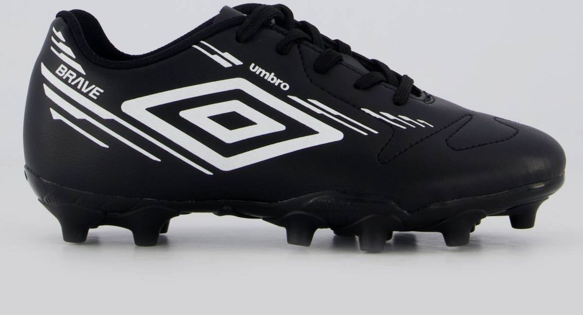 Imagem principal Chuteira Umbro Brave Campo Juvenil Preta preto Umbro preto