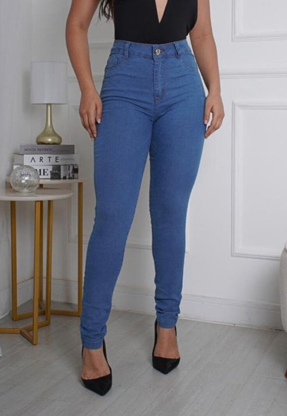 Imagem principal Calça Jeans Skinny Feminina Cintura Alta com Elastano Lavagem Clara ED E A E JEANS azul ED E A E JEANS azul
