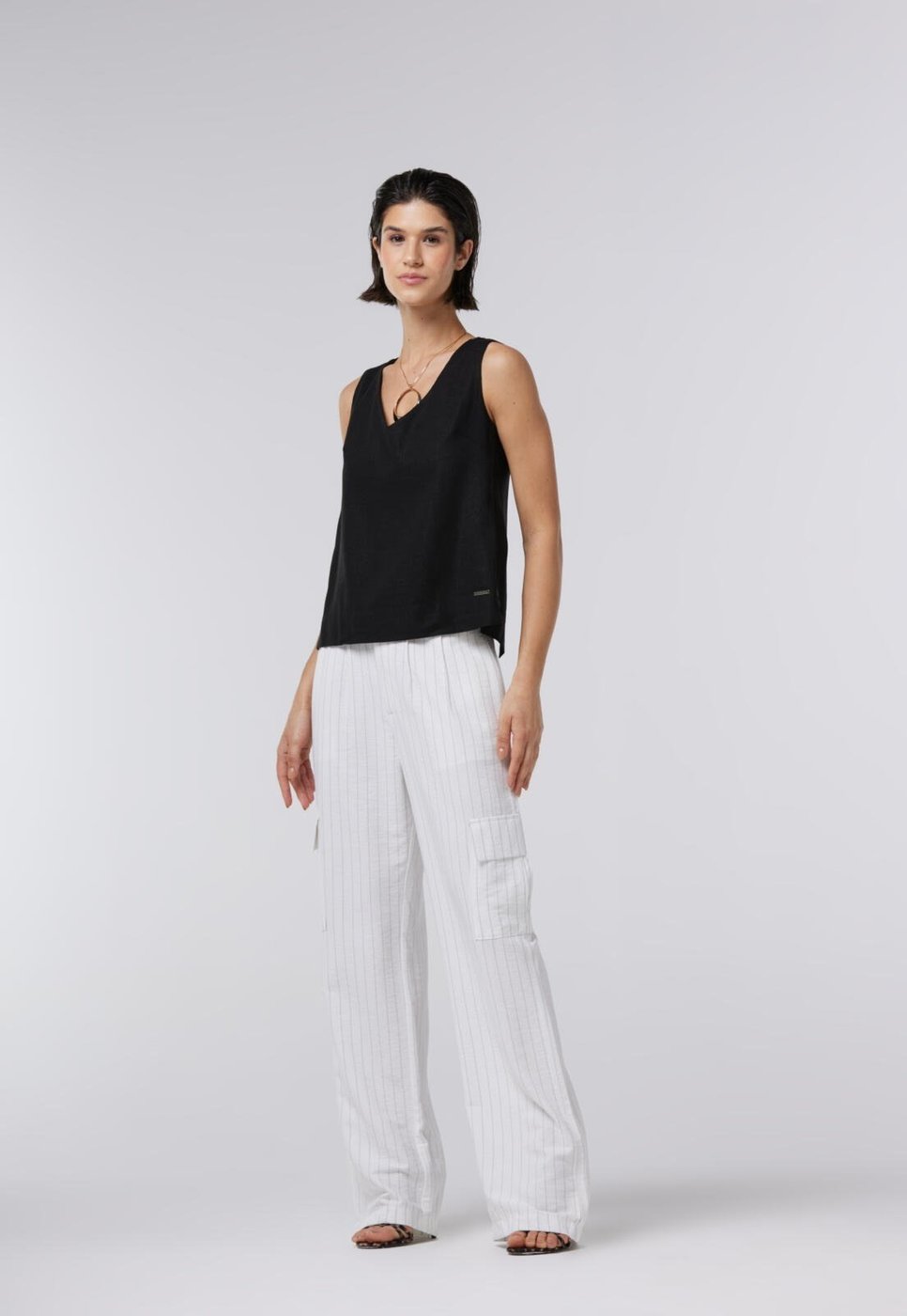 Imagem principal Calça Alfaiataria Traymon Risca De Giz branco Traymon branco