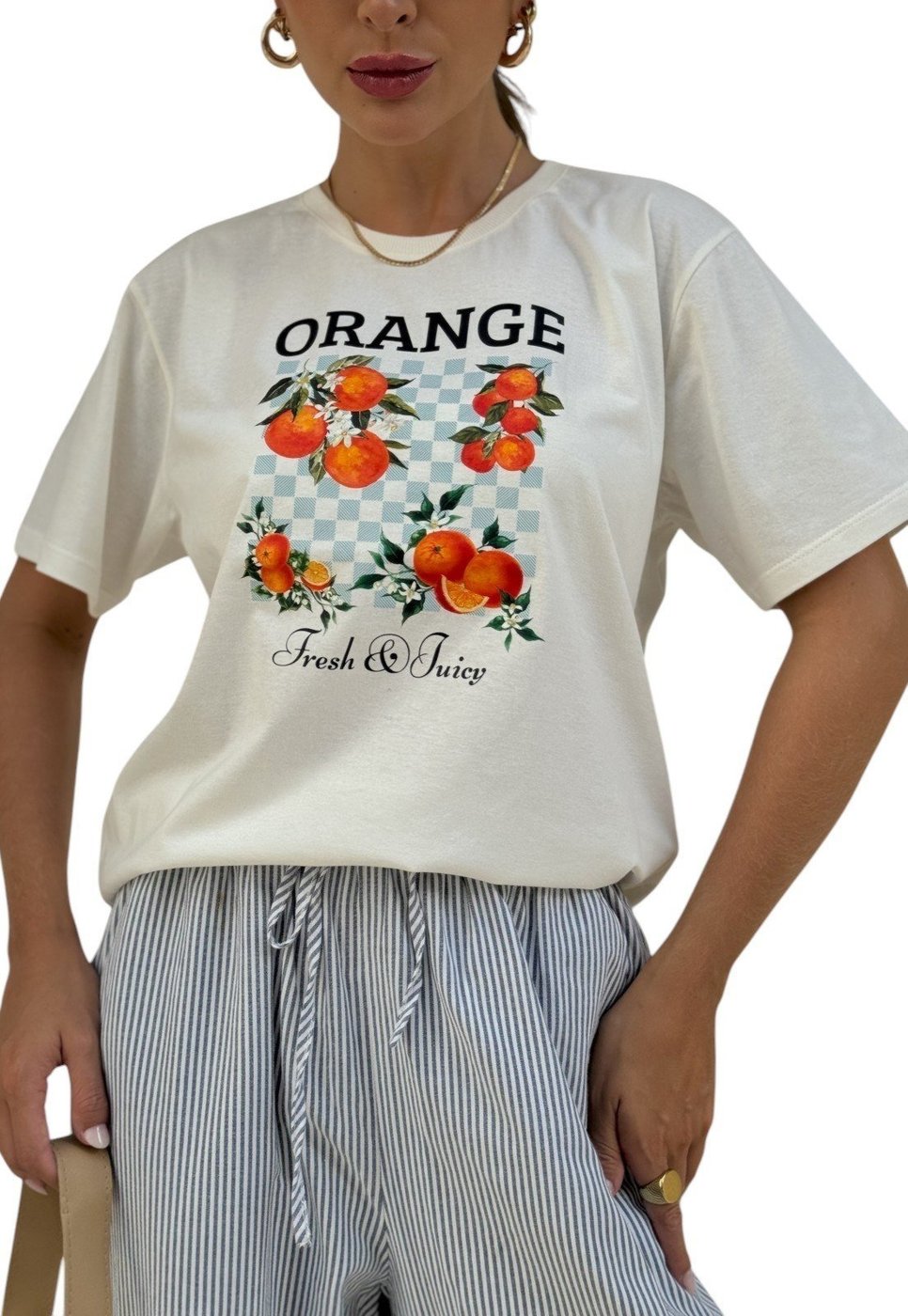 Camiseta Cianitas Off Estampa Fresh & Juicy