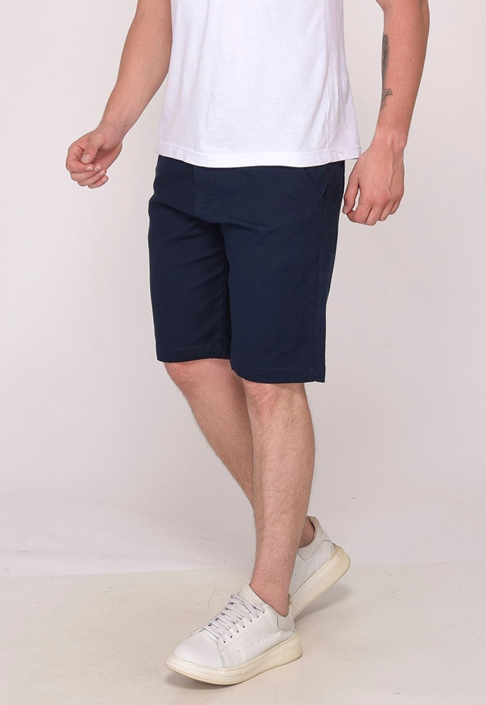 Imagem principal Bermuda Sarja Casual Masculina Conforto Elastano 7792 Macaw azul/azul marinho azul Macaw azul/azul marinho azul