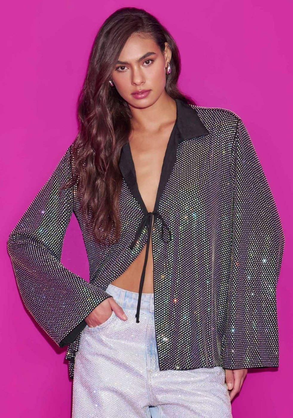 Imagem principal Camisa Descolada Com Aplicação Lança Perfume preto Lança Perfume preto