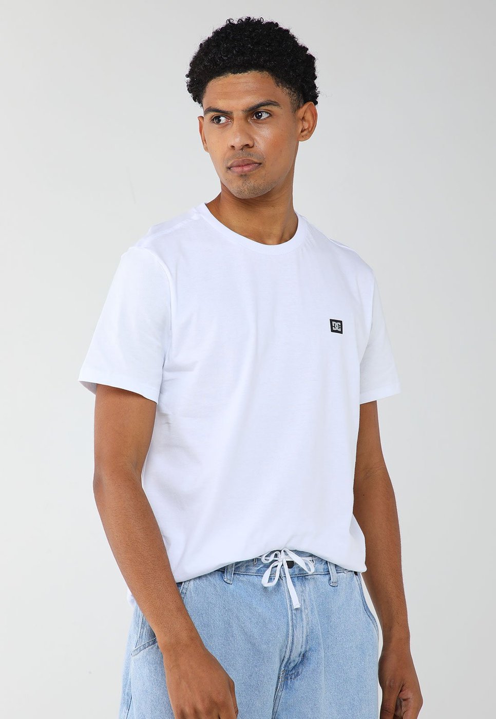 Imagem principal Camiseta Masculina DC Shoes Transfer Branca branco DC Shoes branco