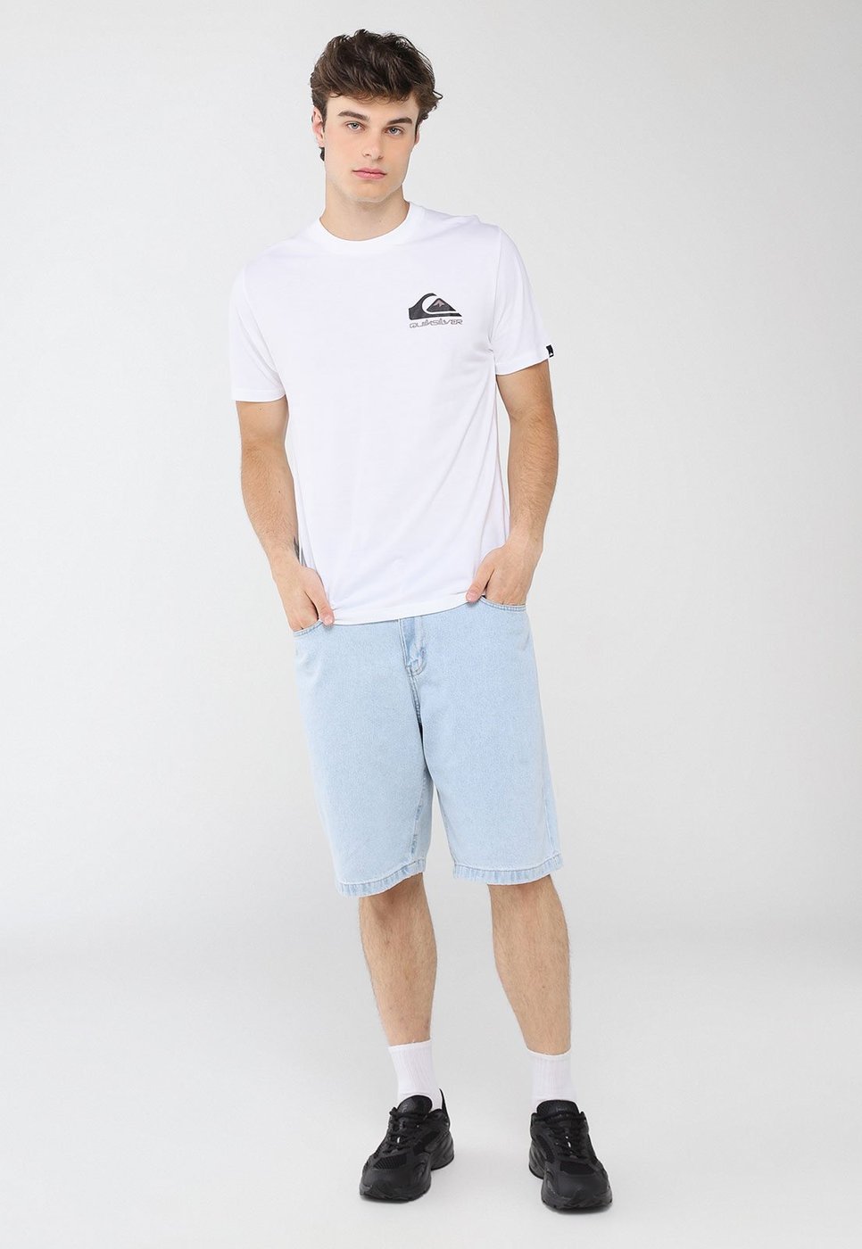 Imagem principal Camiseta Masculina Quiksilver Omni Logo Branca branco Quiksilver branco