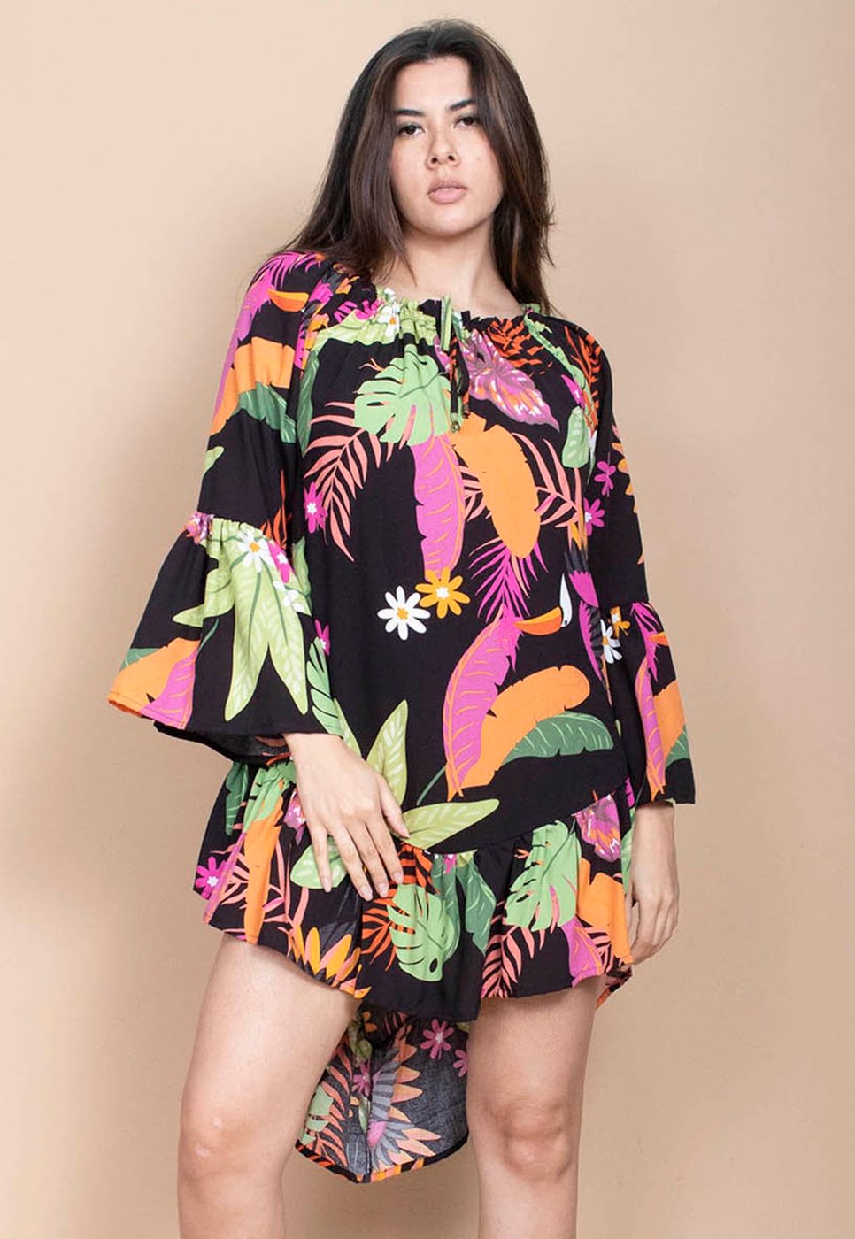 Vestido Curto Cabanafree Viscose Com Babados Estampa Noite Botãnica