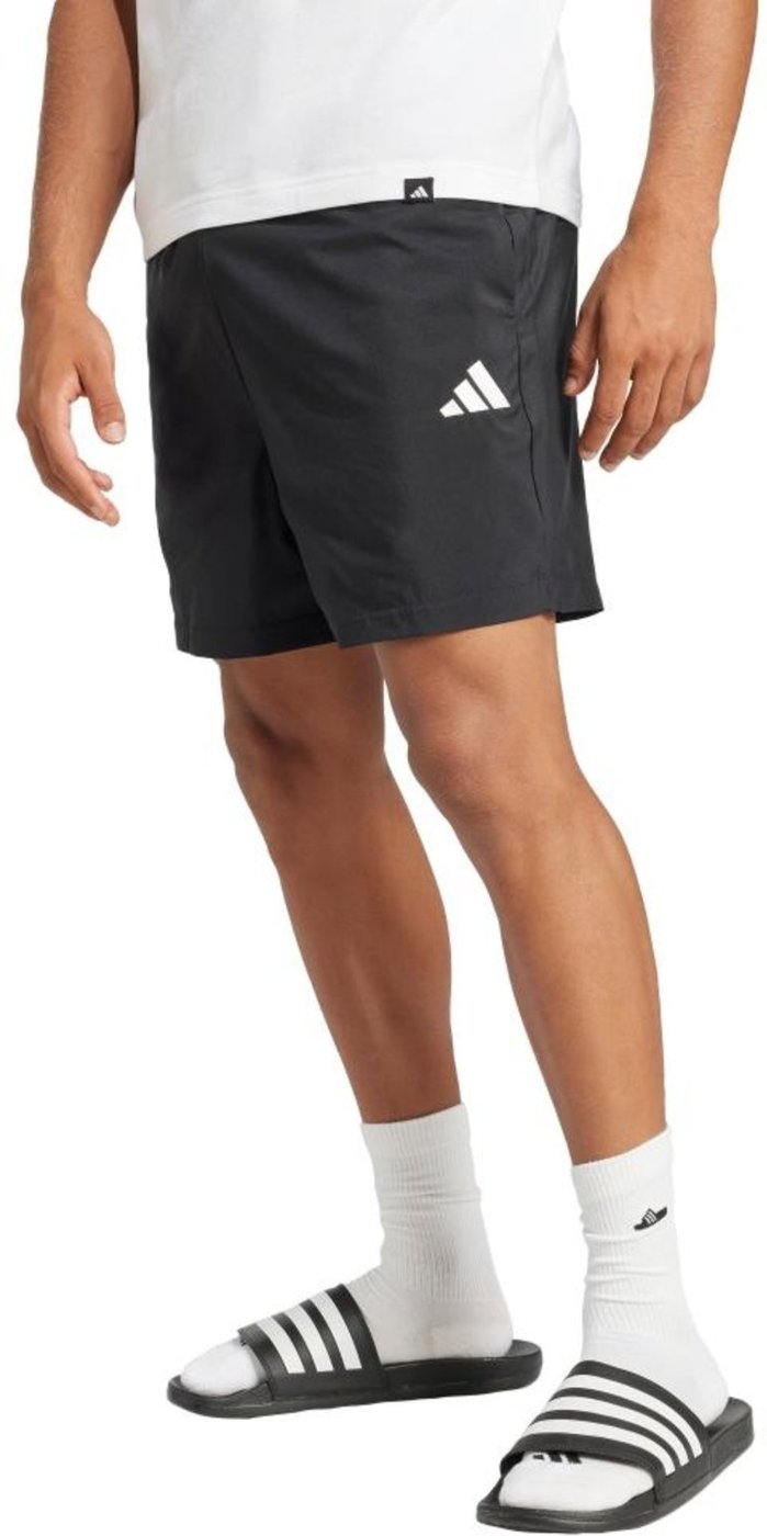 Imagem principal Shorts Chelsea Essentials Logo Pequeno adidas Sportswear preto adidas Sportswear preto