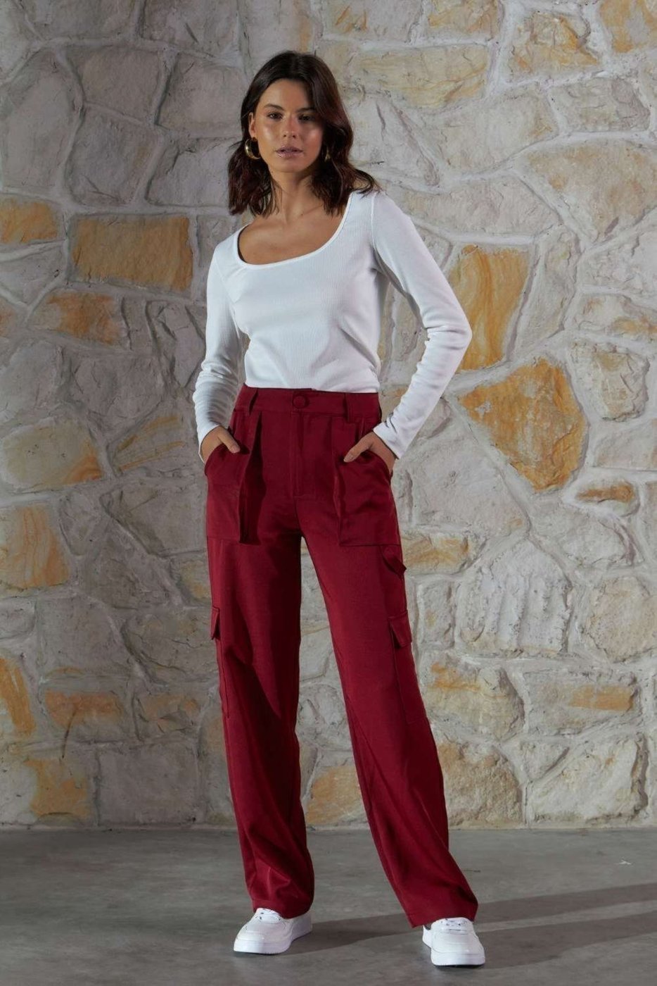 Calça Vanibele Cargo Cereja