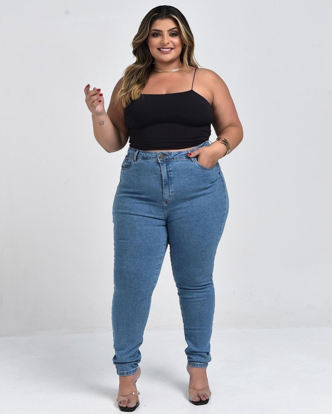 Calça Feminina Mom Plus Size Básica com Elastano 00229 Média
