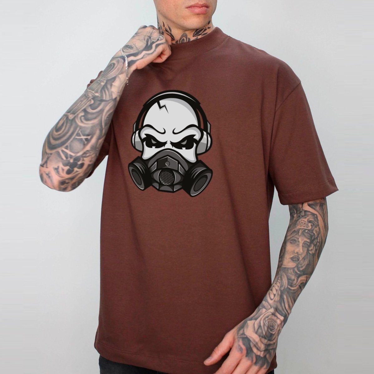 Imagem principal Camiseta Ousy Streetwear Face Cartoon com Headphones Oversized Unissex marrom ousy marrom