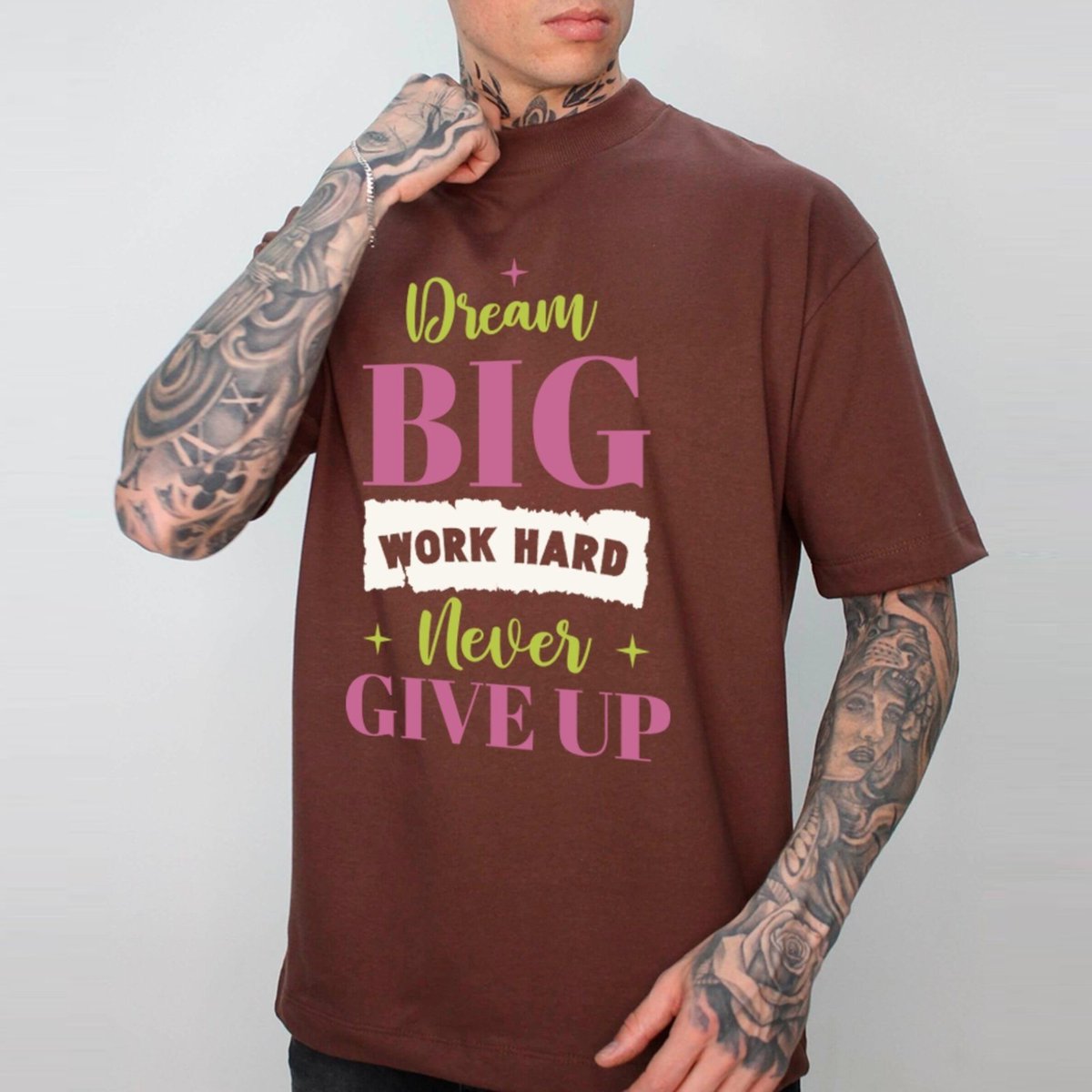 Imagem principal Camiseta OusyDream Big Work Hard Never Give Up Oversized Unissex preto ousy preto