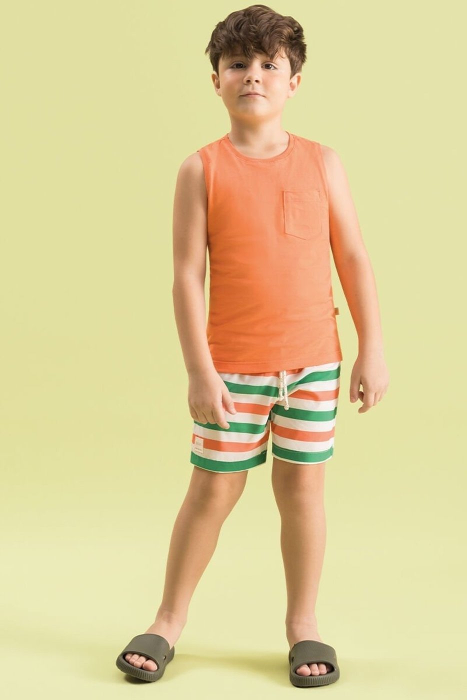 Imagem principal Infantil - Conjunto Bugbee Regata de Meia Malha e Bermuda Tactel Listrada coral Bugbee coral