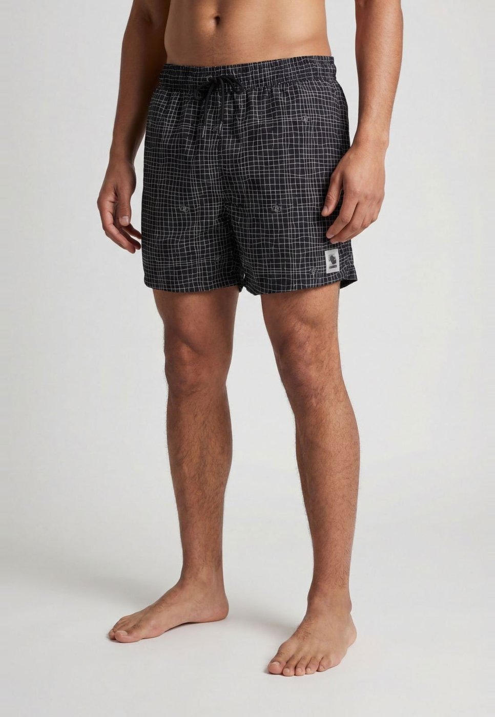 Imagem principal Bermuda Masculina Colcci Estampa Xadrez Preta preto Colcci preto