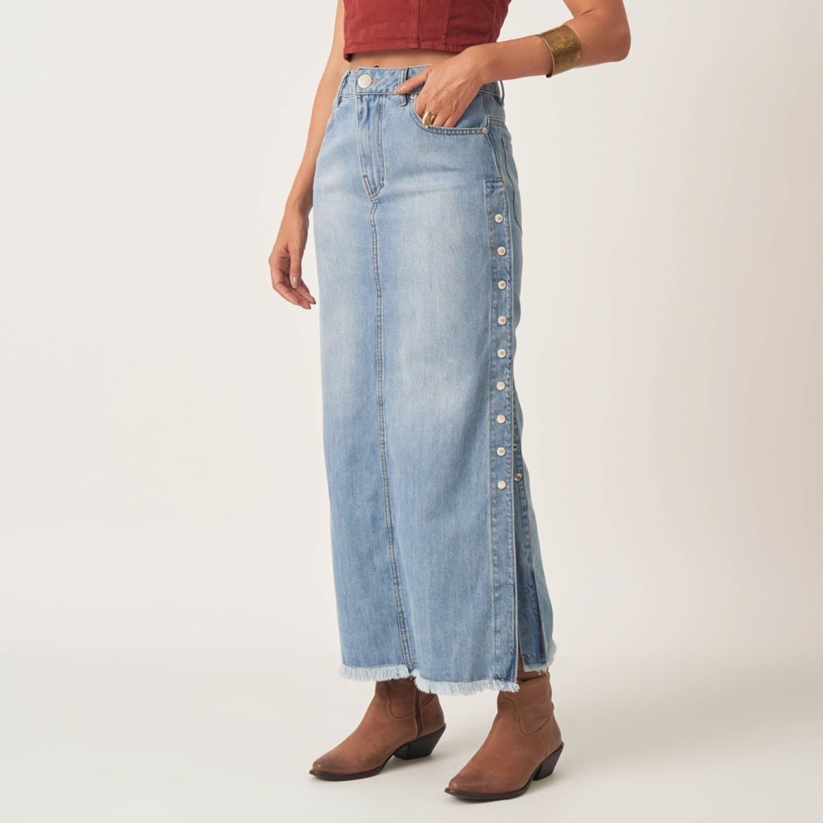 Saia Jeans Longa Abertura Botões Lateral
