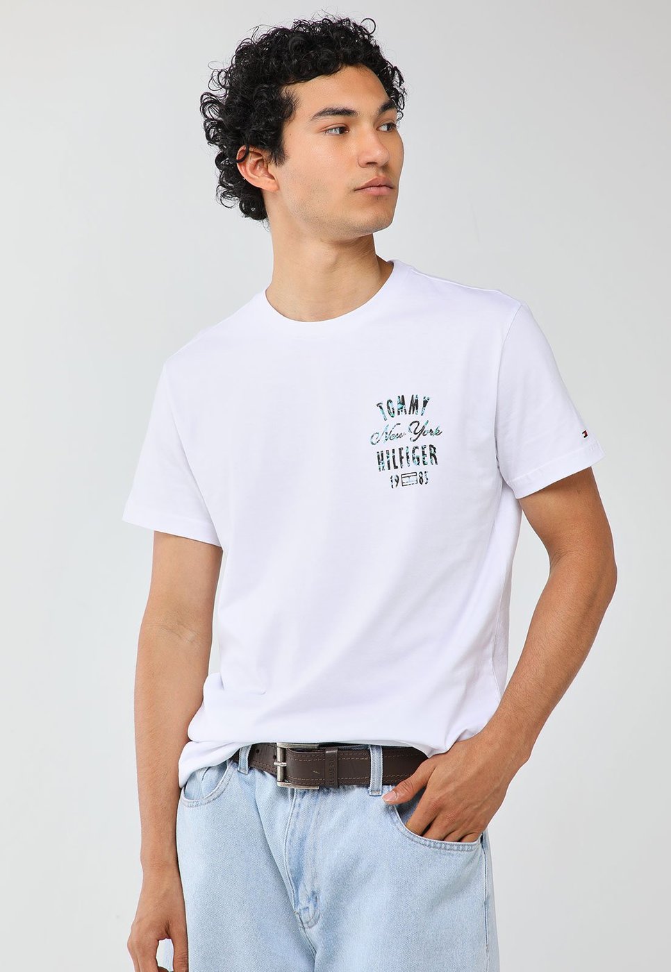 Imagem principal Camiseta Masculina Tommy Hilfiger INVERSE CLIMA Branca branco Tommy Hilfiger branco