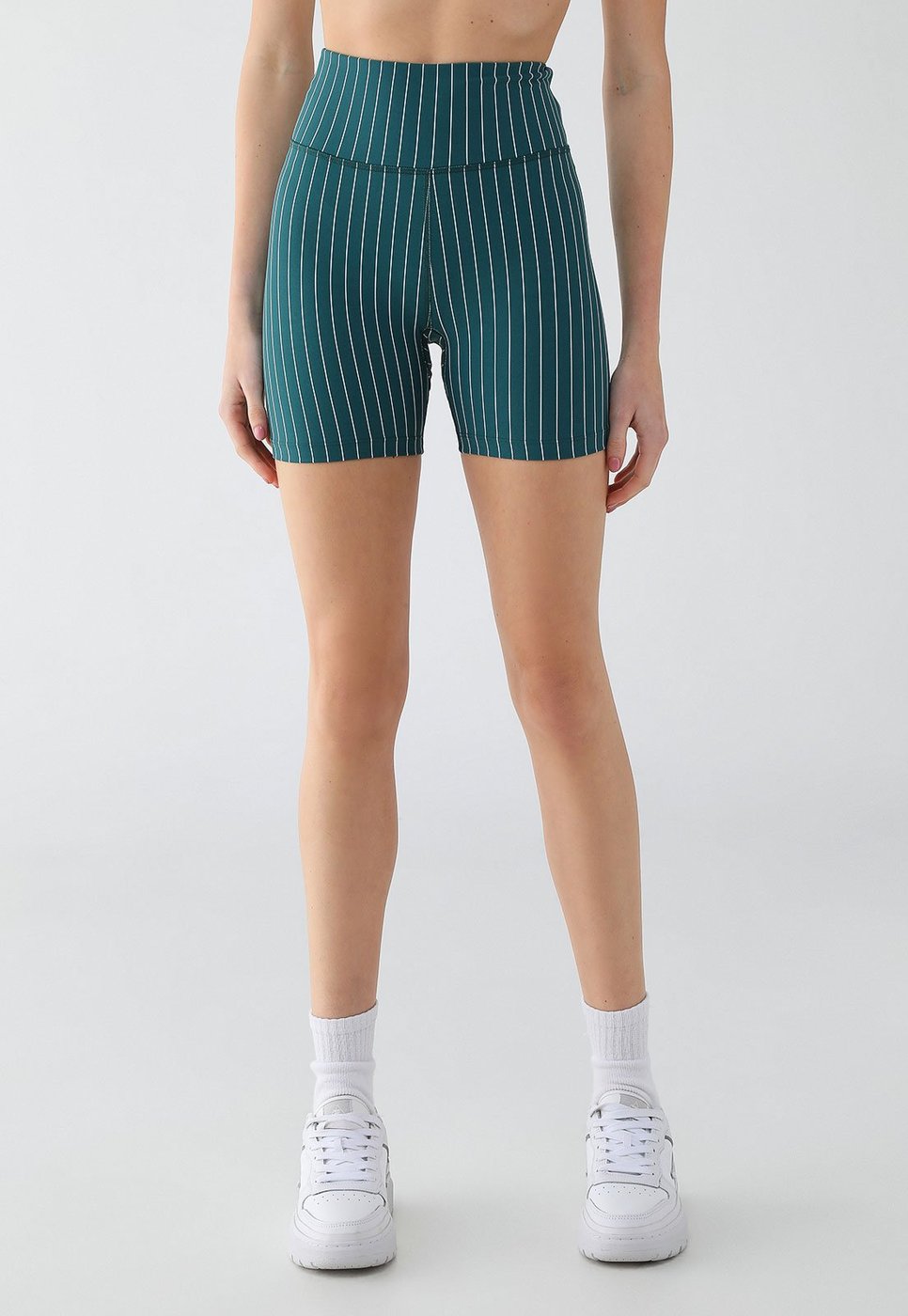 Imagem principal Bermuda Feminina Fila Future Sports Pinstrip verde Fila verde