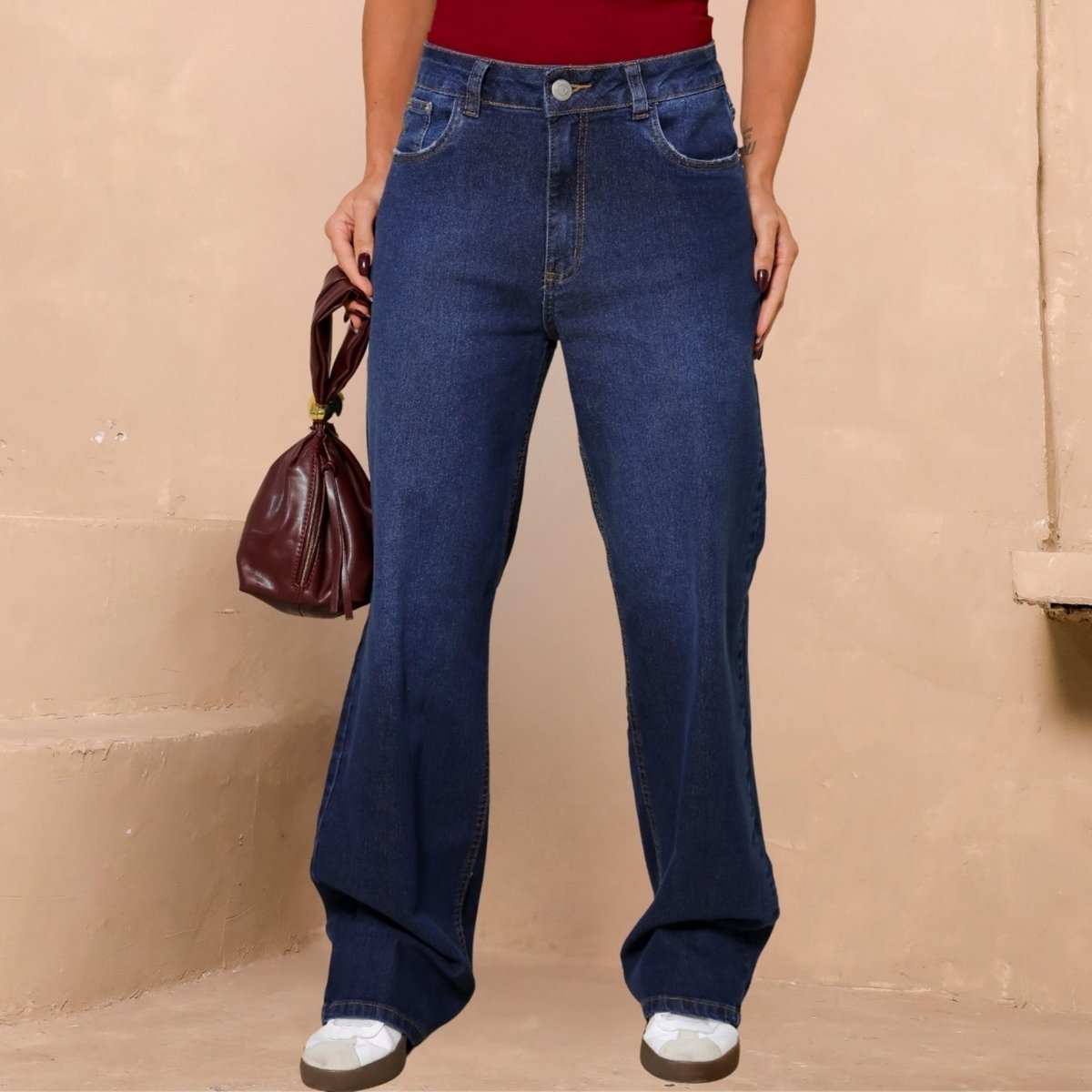 Calça Jeans Wide Leg Barra Normal Feminina Revanche Amância
