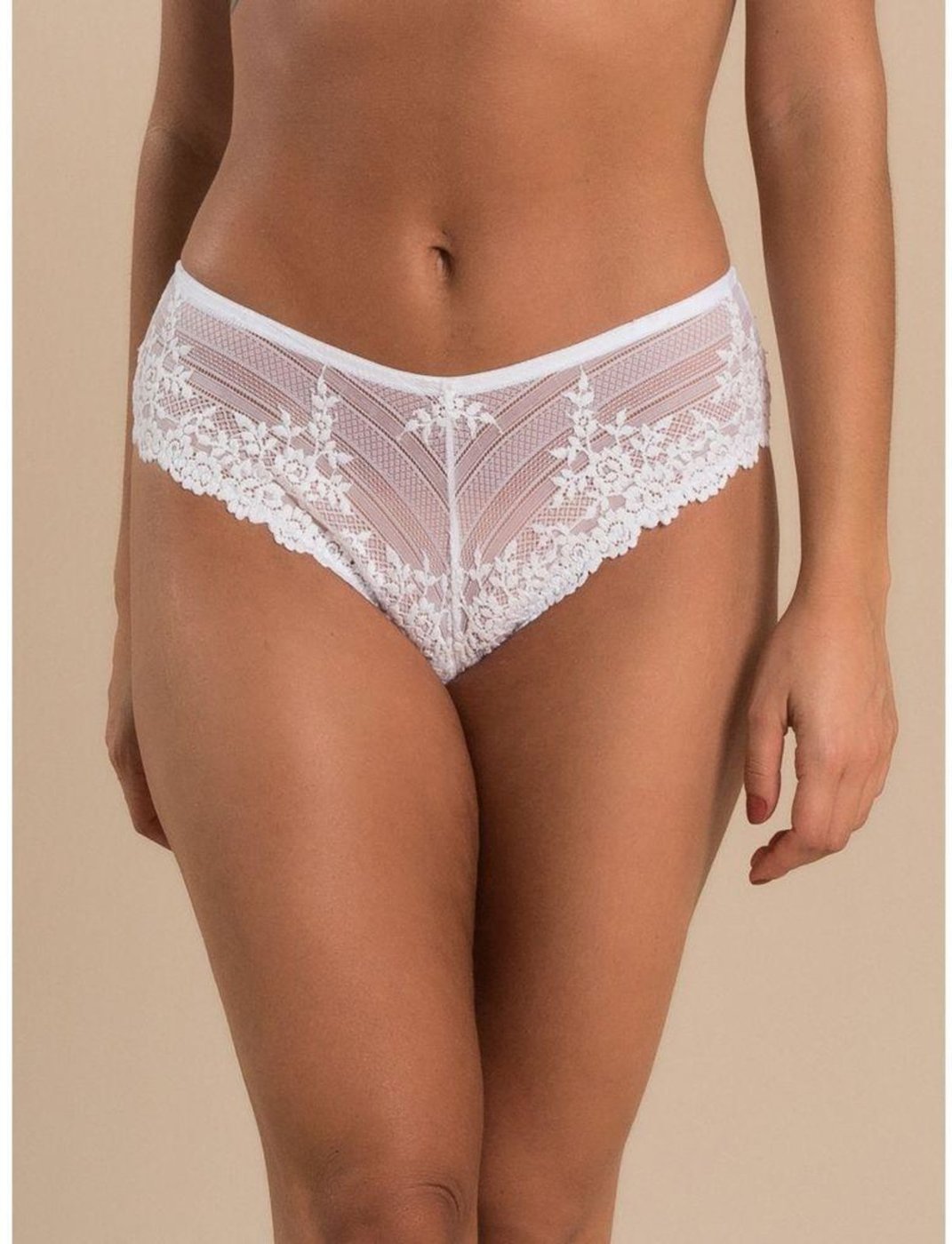 Imagem principal Calcinha Maxi Renda Embrace Lace Branco Loungerie incolor Loungerie incolor