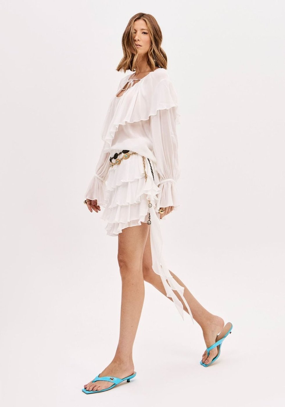 Saia Curta Cintura Média Com Babados