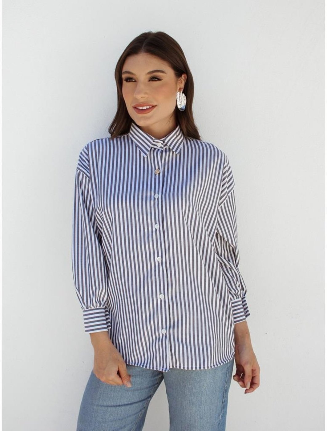 Imagem principal Camisa Feminina Listrada Clássica Manga Longa Alfaiataria TEODORO CAMISARIA azul marinho TEODORO CAMISARIA azul marinho