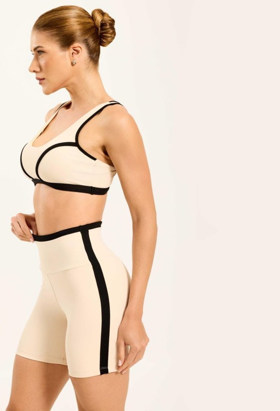 Short Cosmo Soft Beige Poliamida