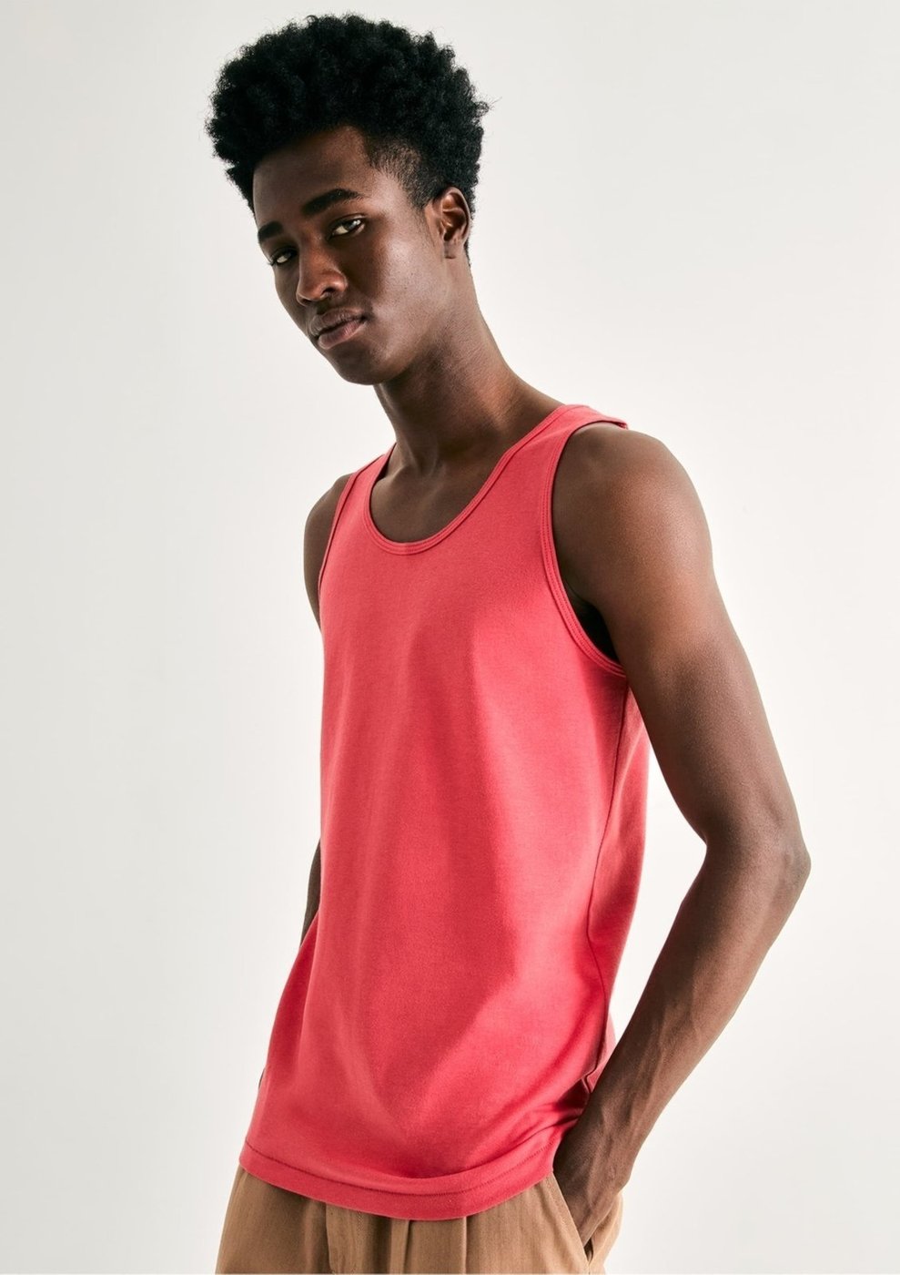 Imagem principal Regata Básica Masculina Slim Hering verde/verde militar Hering verde/verde militar