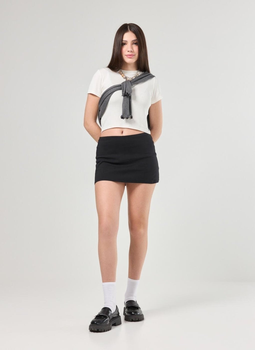 Micro Saia Preta Com Shortinho