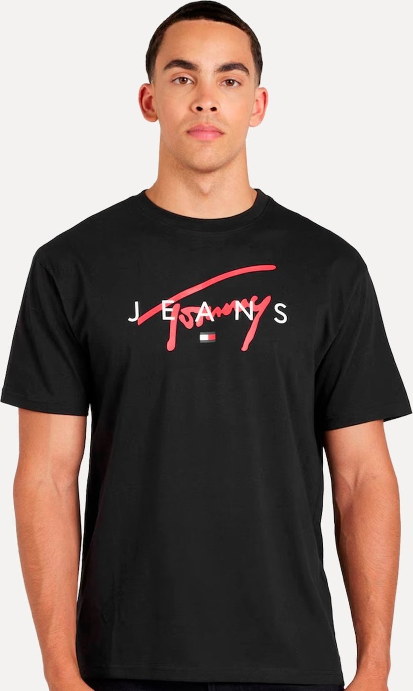 Imagem principal Camiseta Tommy Jeans Masculina Regular Signature Twist Logo Tee Preta preto Tommy Jeans preto