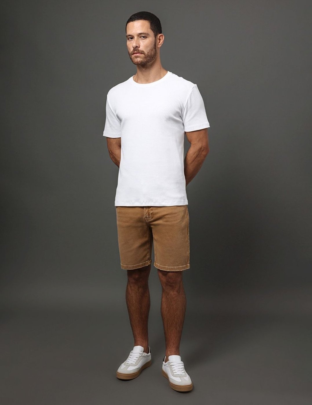 Imagem principal Bermuda Masculina Color 5 Pockets Calvin Klein Jeans - Havana caramelo Calvin Klein Jeans caramelo