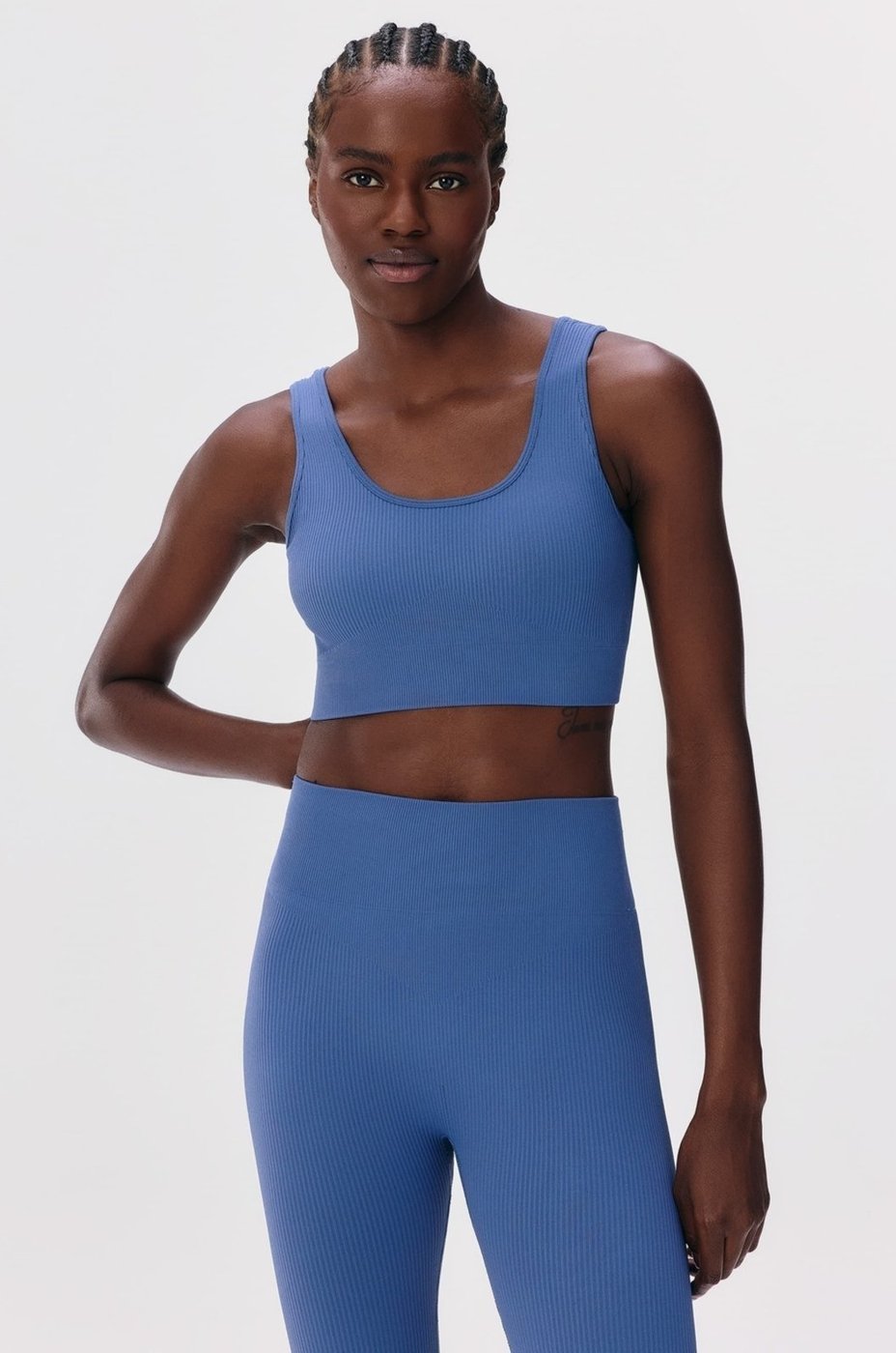 Imagem principal Top Esportivo Canelado Sem Costura Hering HERING SPORTS azul marinho HERING SPORTS azul marinho