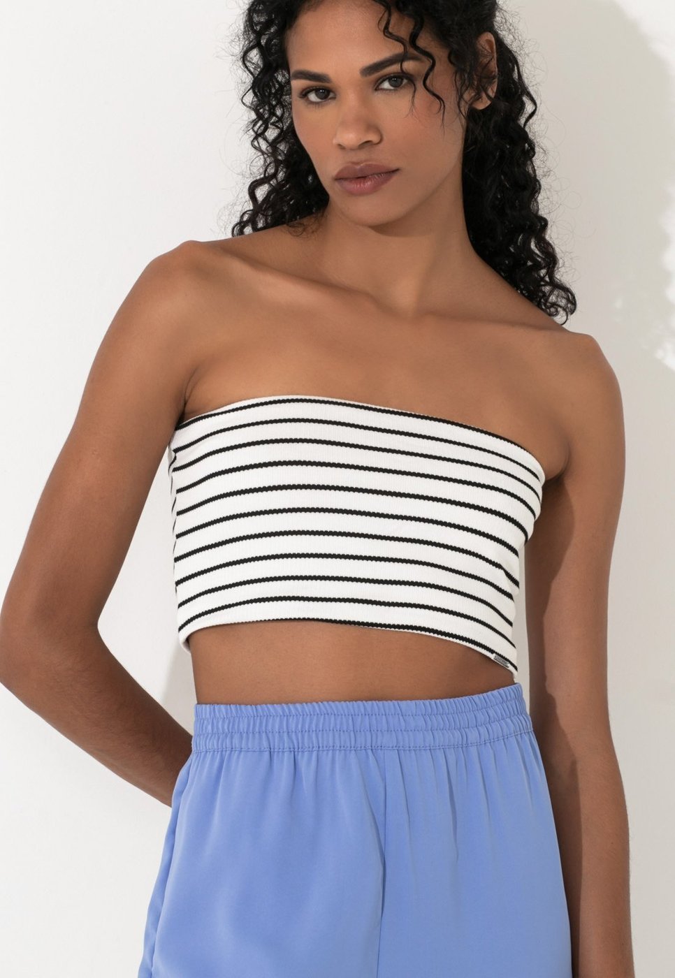 Imagem principal Top Faixa Traymon Preto/Branco listrado Traymon listrado