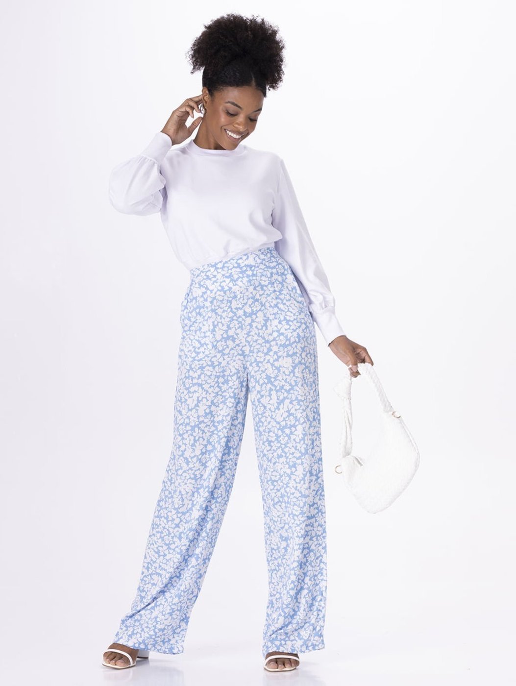 Imagem principal Calça Reta Feminina Floral Em Viscose Texturizada Malwee azul Malwee azul