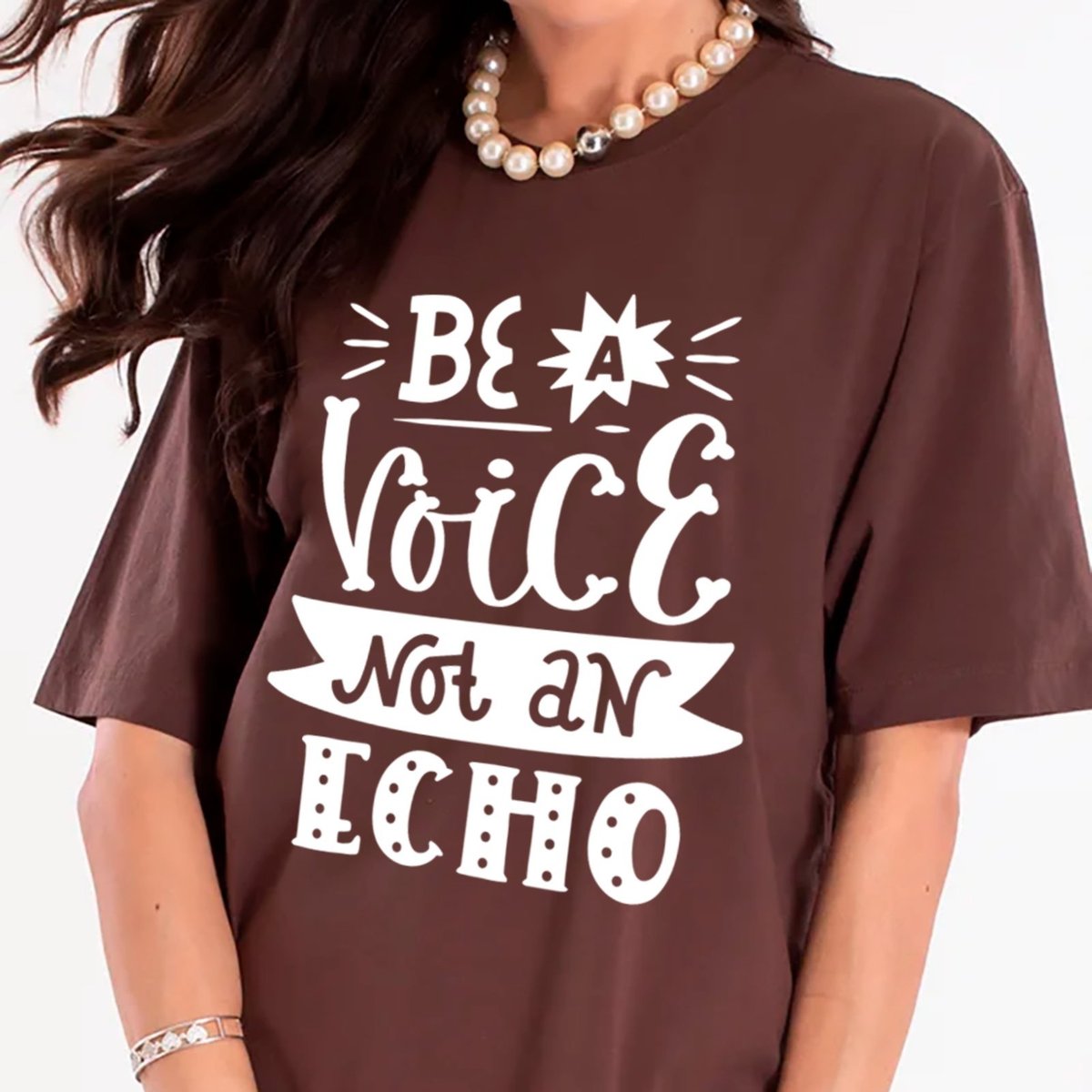 Imagem principal Camiseta Ousy Be a Voice Not an Echo Oversized Feminina branco ousy branco