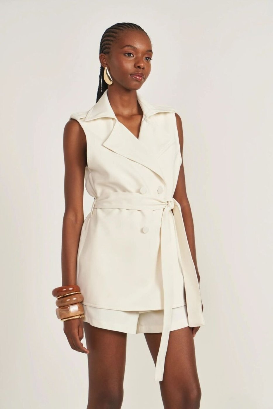 Imagem principal Colete Com Transpasse e Faixa Para Amarração Colcci Off Shell branco Colcci branco