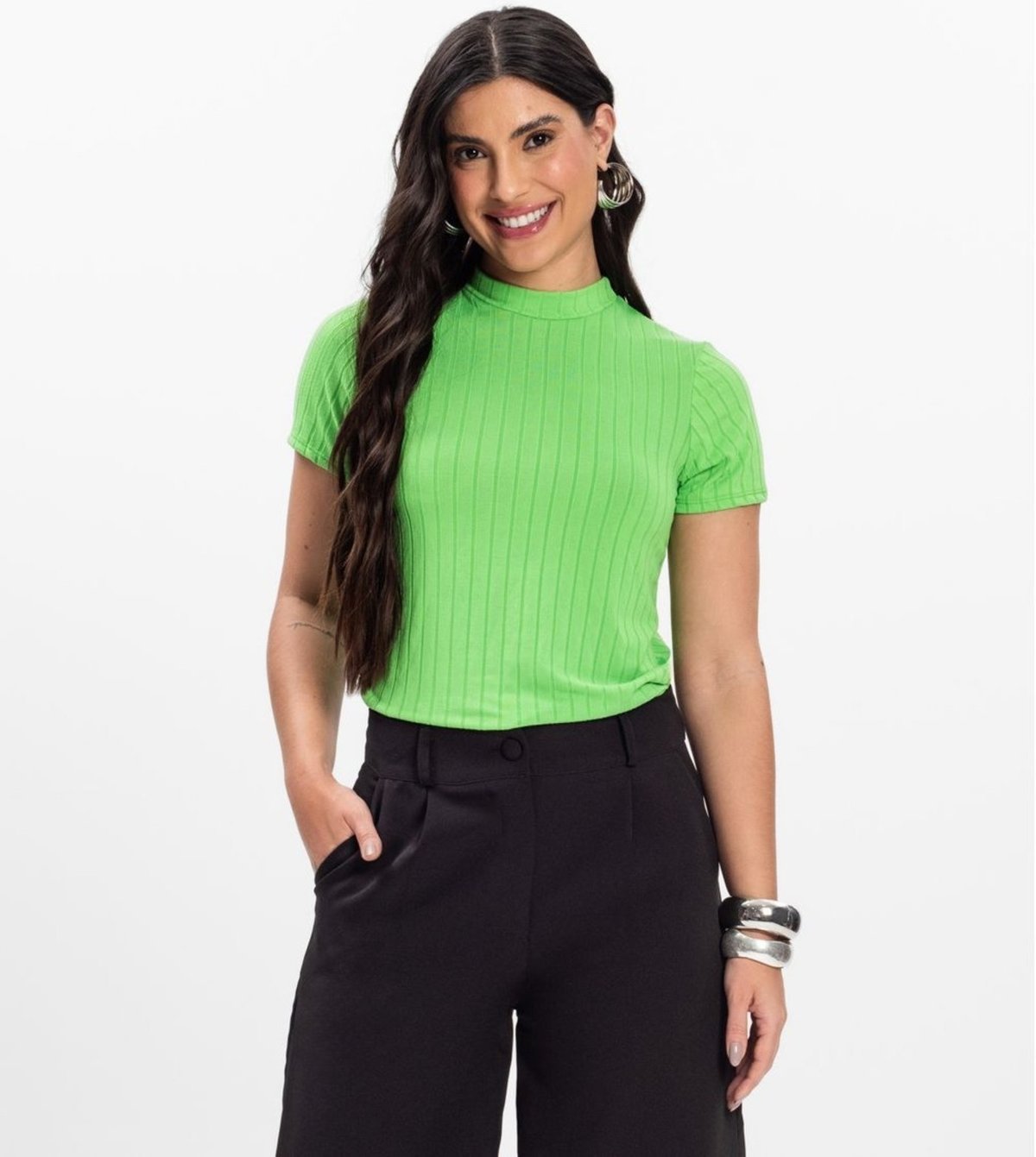 Imagem principal Blusa Feminina em Malha Delicate Infinita Cor verde INFINITA COR verde