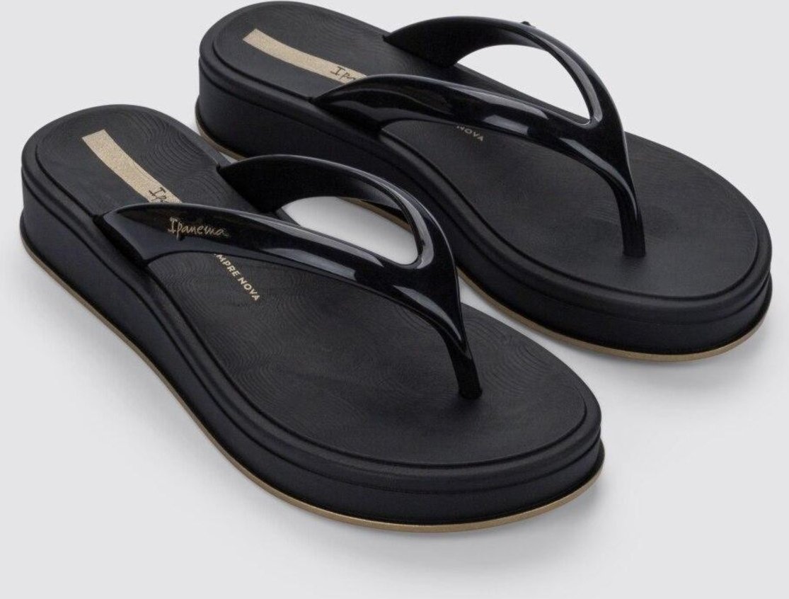 Imagem principal Chinelo Plataforma Ipanema Glow Up preto Ipanema preto