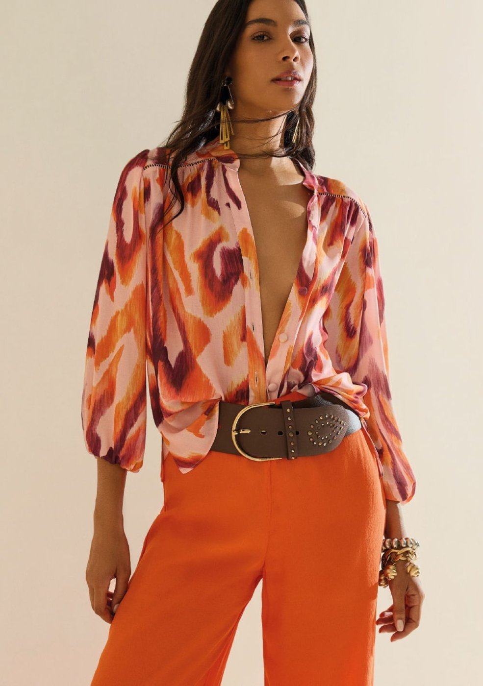 Camisa Morena Solta Gola Padre Manga 7 Oitavos Padrão