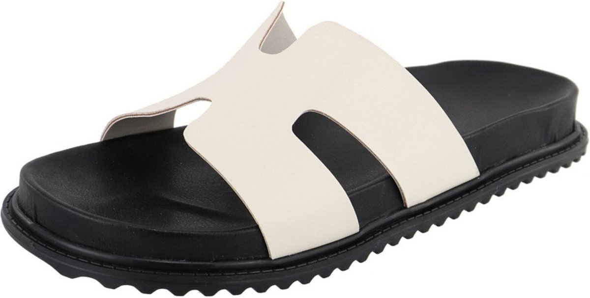 Papete Rasteira Feminina Paula B Em H Palmilha Confort Off White