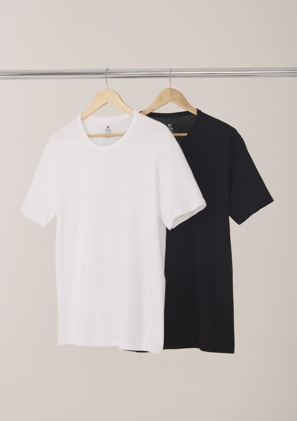 Imagem principal Kit Com 2 Camisetas Masculinas Básicas Hering multicolorido Hering multicolorido