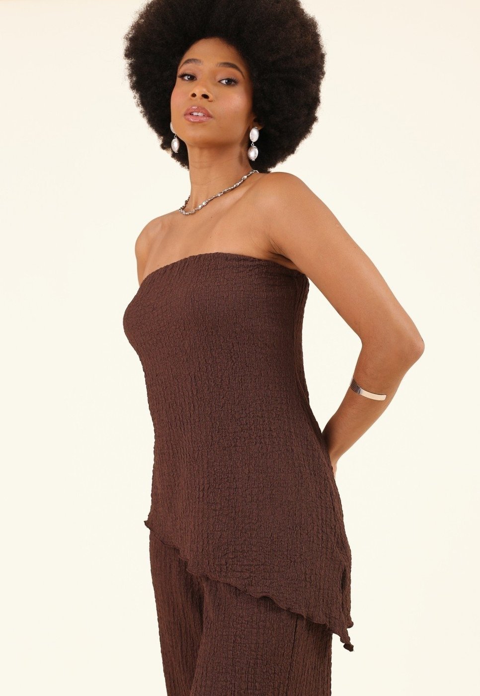 Blusa Pop Me Assimétrica Em Malha Texturizada Com Decote Reto