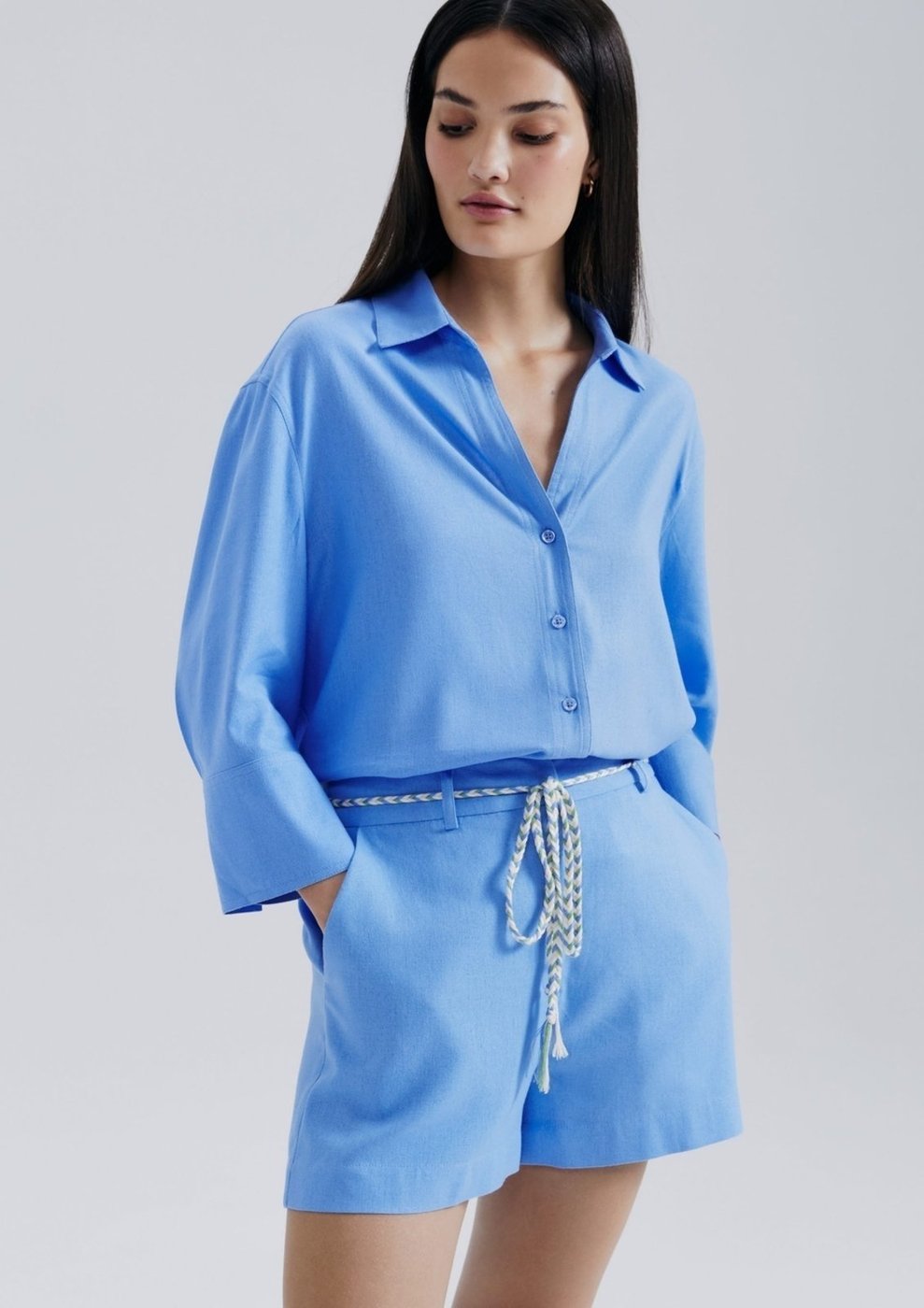 Shorts Feminino Alfaiataria Com Linho