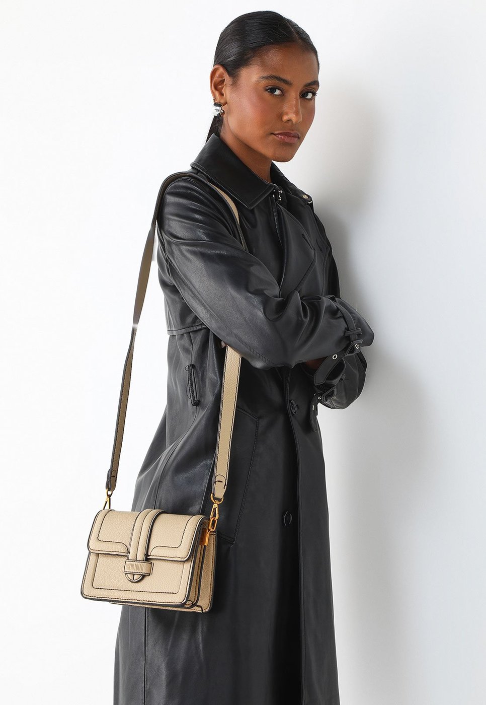 Bolsa Tiracolo Santa Lolla Pesponto