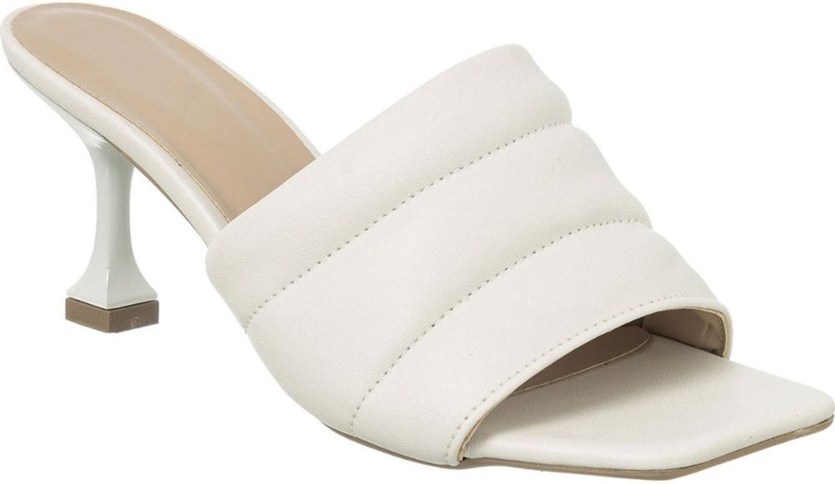 Sandália Tamanco Salto Taça Baixo Confortável e Elegante Off-white