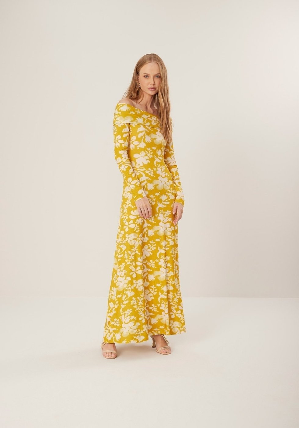 Vestido Lez a Lez Longo Ombro A Ombro Estampado Em Malha Canelada