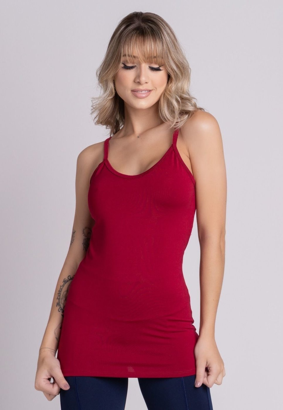 Regata Feminina Alça Fina Básica Vekyo Fitness