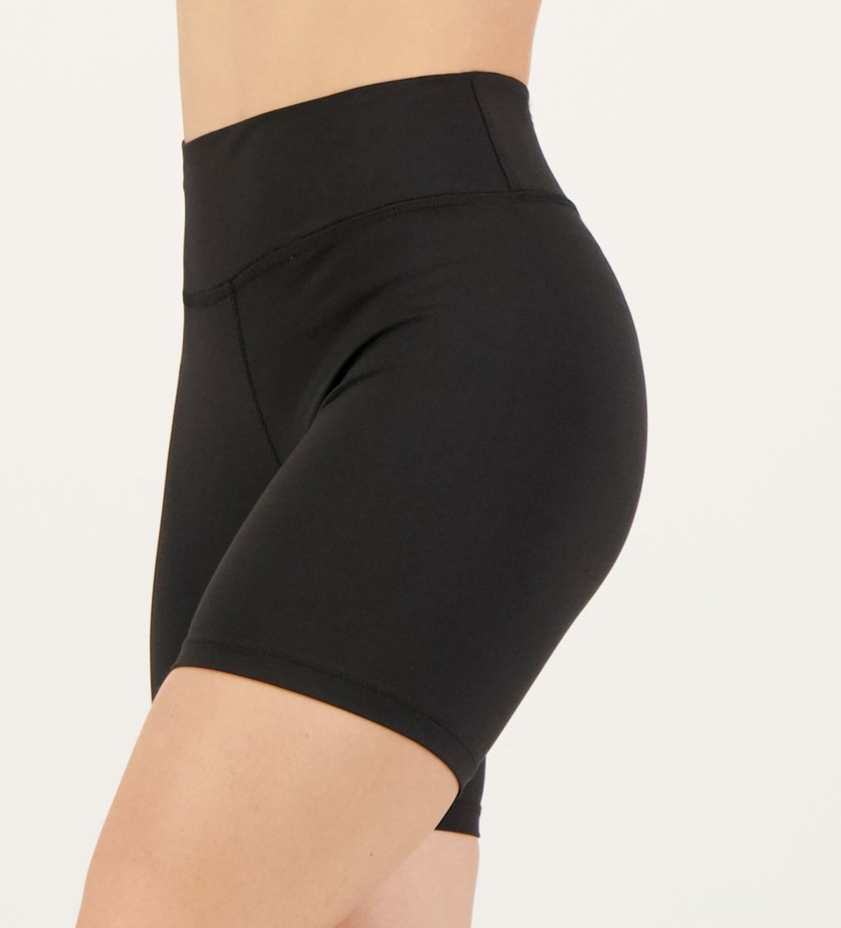 Imagem principal Bermuda Fila Flat Life III Feminina Preta preto Fila preto